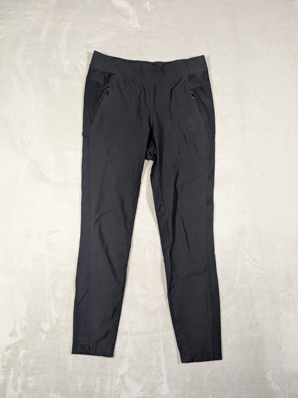 KUHL Outleisure Pocket Legging Womens S Short Black Active Pull On Pants 6346